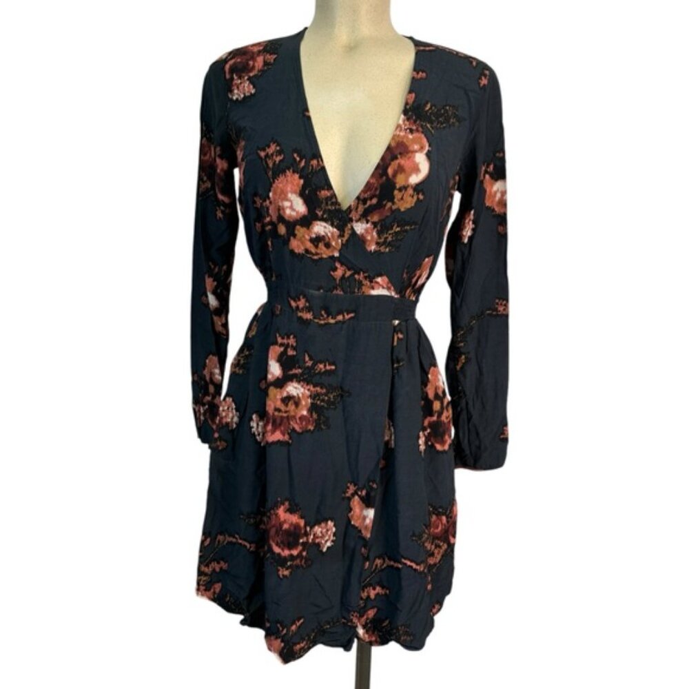 ARITZIA Wilfred Women's Dark Navy Floral Wrap Mini Dress Surplice Neckline XS